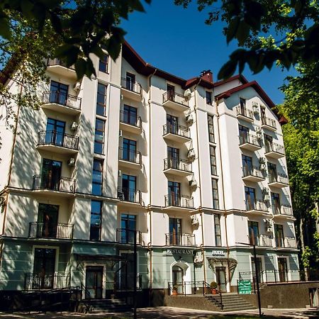 Кайзервальд Клуб Hotel การ์ปาตี ภายนอก รูปภาพ