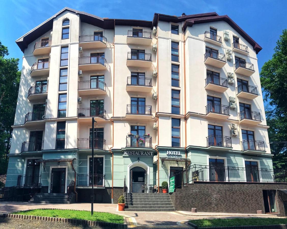 Кайзервальд Клуб Hotel การ์ปาตี ภายนอก รูปภาพ