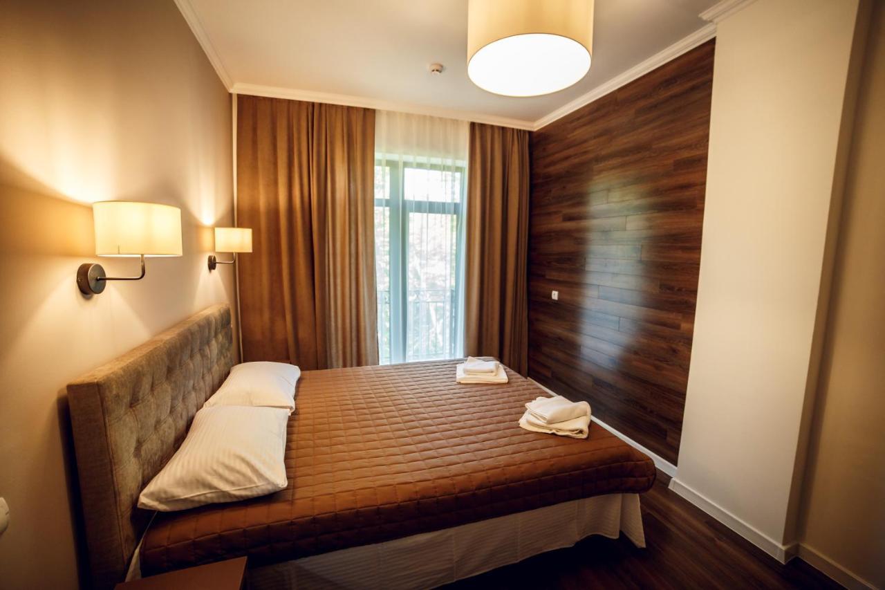 Кайзервальд Клуб Hotel การ์ปาตี ภายนอก รูปภาพ
