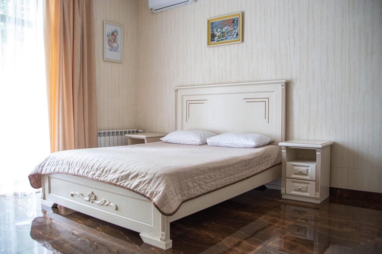 Кайзервальд Клуб Hotel การ์ปาตี ภายนอก รูปภาพ